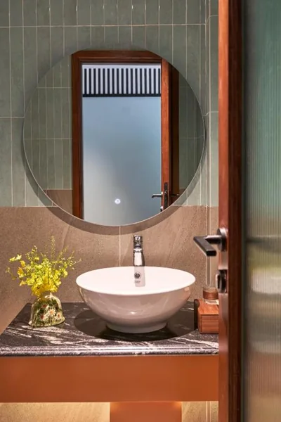 Solarium 阳台特大床街景房 — Solaria Tesori Hotel